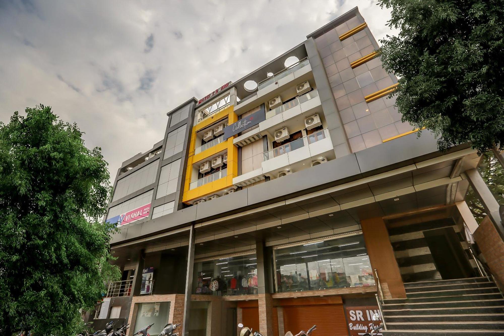 Collection O Sr Inn Awas Vikas Kanpur Extérieur photo